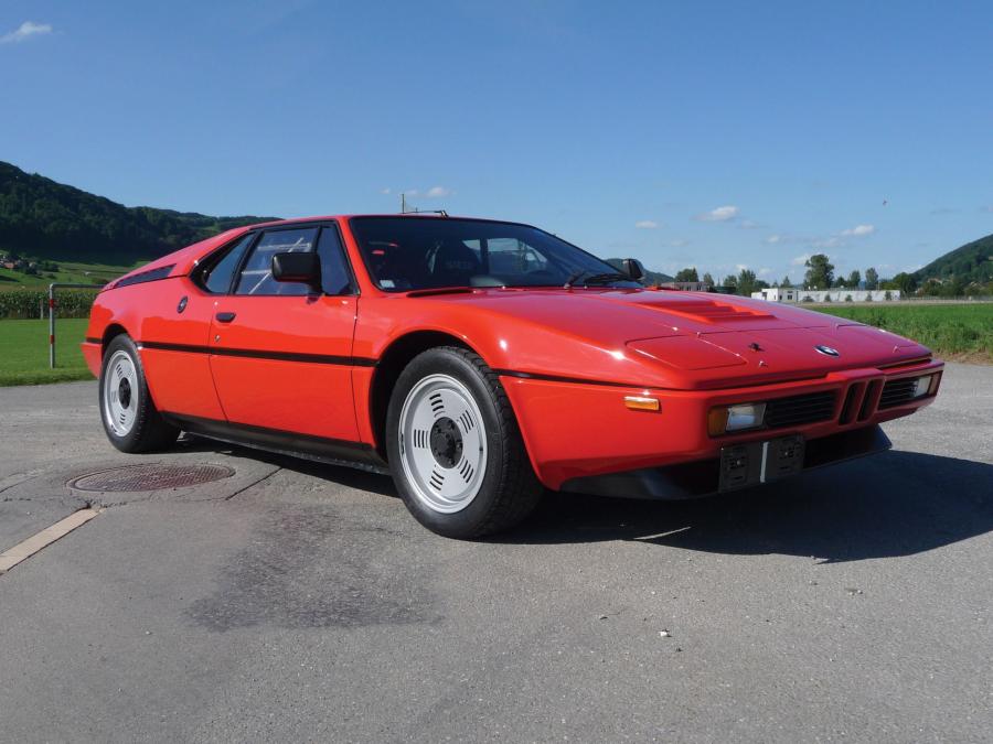  Ferrari 328 GTS 1987 года  (фото 4 из 12)